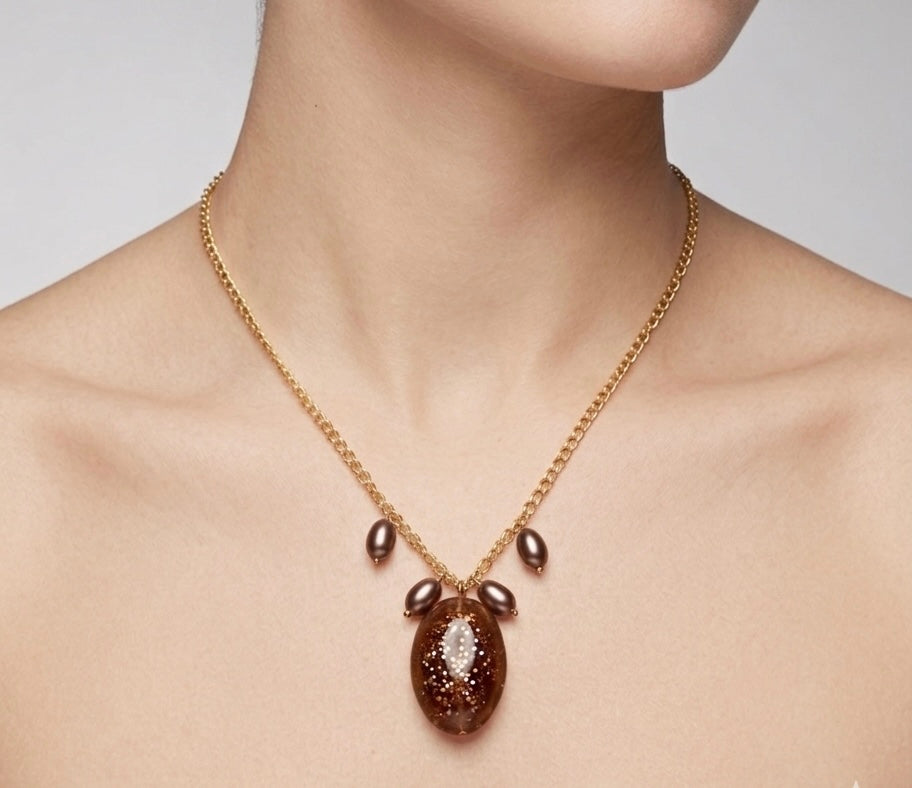 Cocoa Glow Pendant